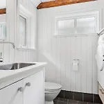 Three-bedroom In Feriehus Hovborg